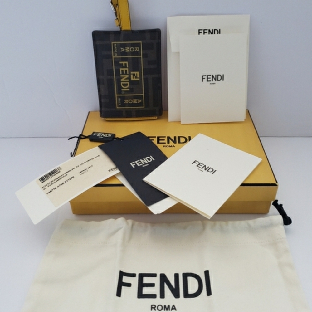 💖100% Authentic FENDI Luggage Tag, Special Limited Edition FENDI Bag Tag - Picture 3 of 12